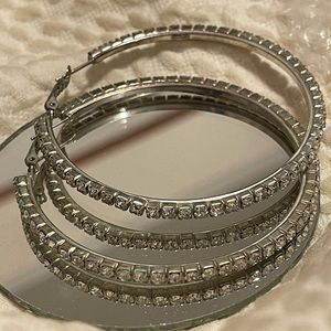 ❤️ FREE with Bundle 2 Large Cz & Diamond Cut Silver Tone Sparkling Hoops